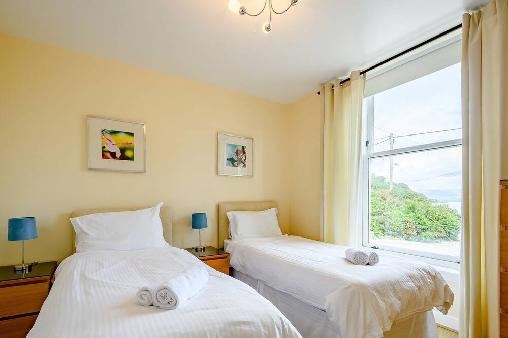 Photo of Bedroom in Rothesay