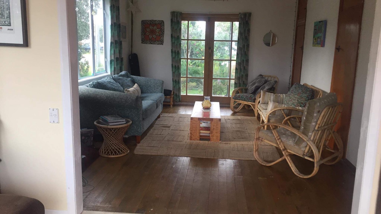 Photo of Livingroom in Opunake