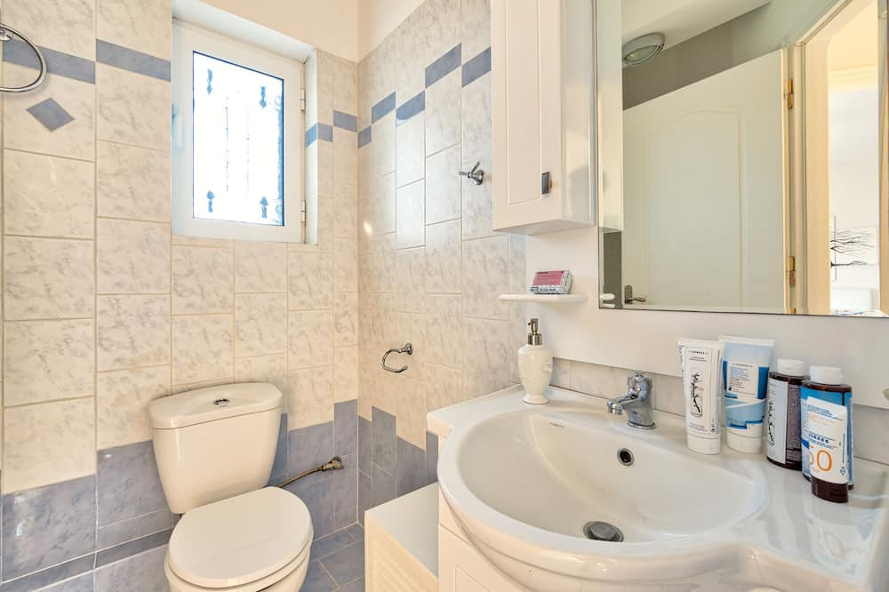 Photo of Bathroom in Melissopetra