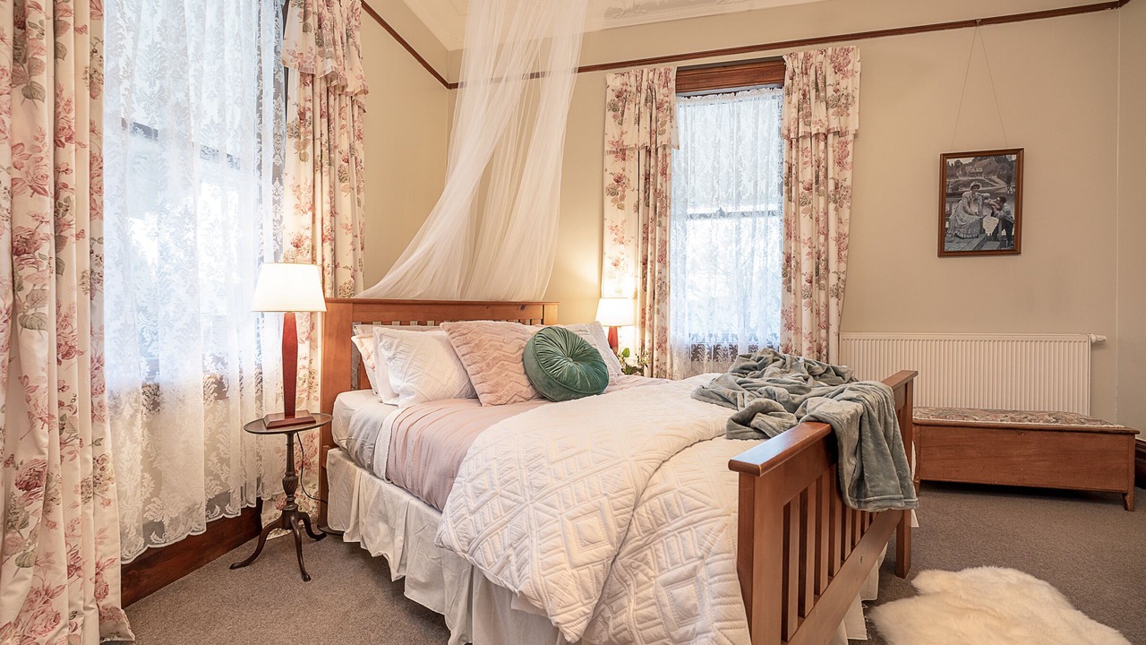 Photo of Bedroom in Benhar