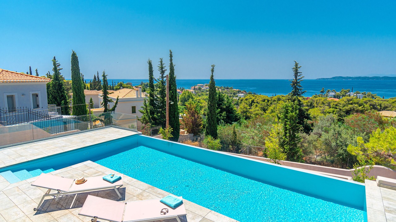 Photo of Outdoor in Agios Emilianos