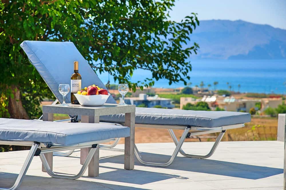 Photo of Patio Balcony in Dramia