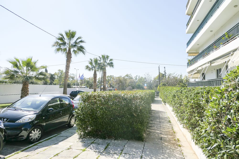 Photo of Outdoor in Elliniko-Argyroupoli