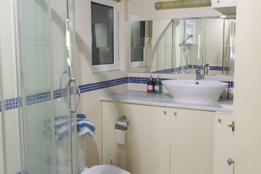 Photo of Bedroom in Elliniko-Argyroupoli