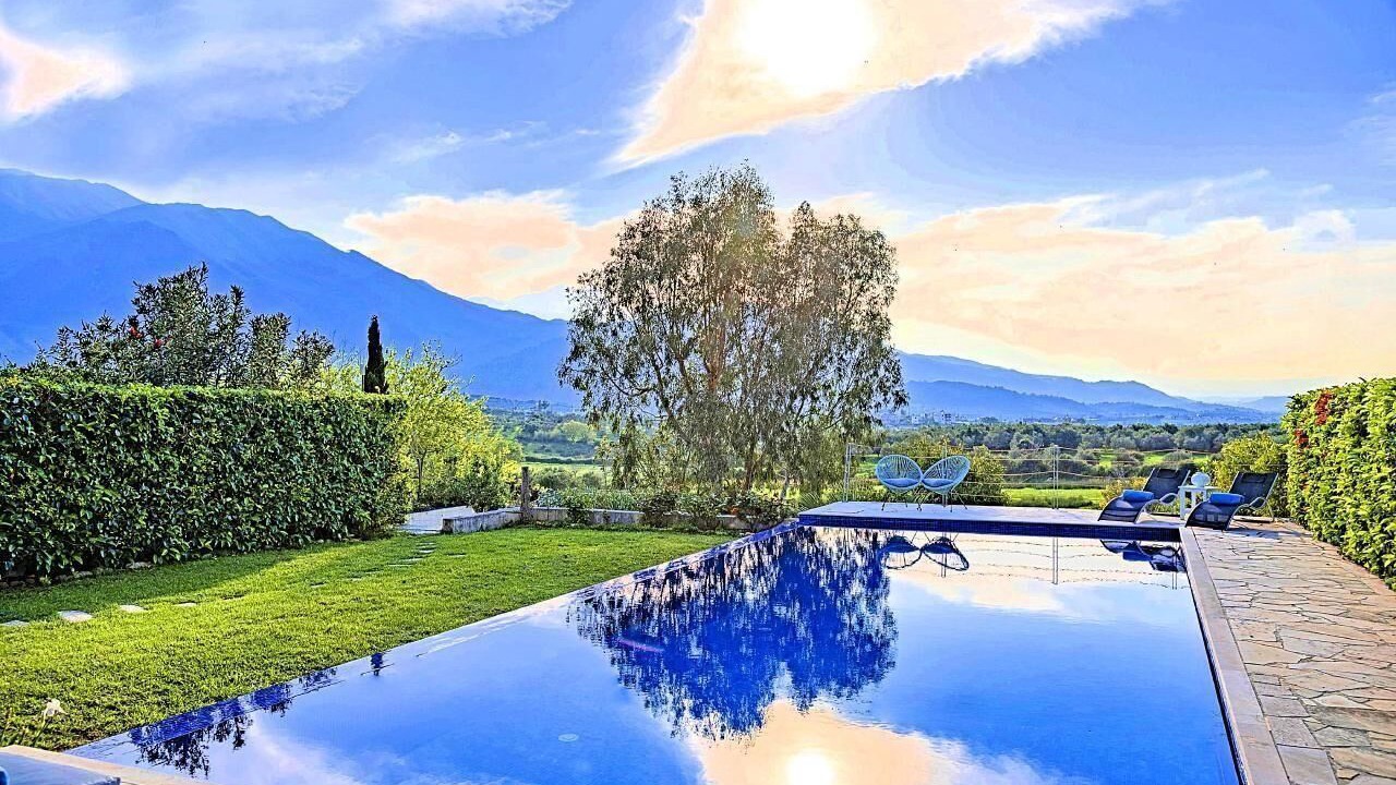 Photo of Outdoor in Dramia