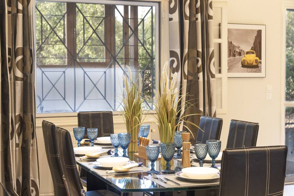 Photo of Kitchen in Flamouriana