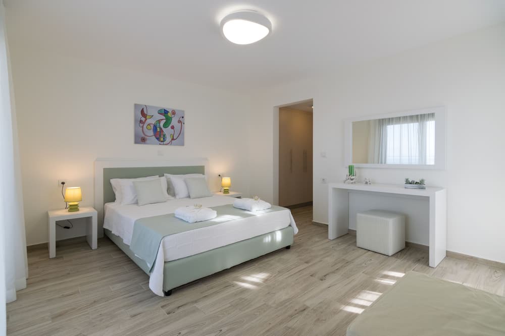 Photo of Bedroom in Panormos