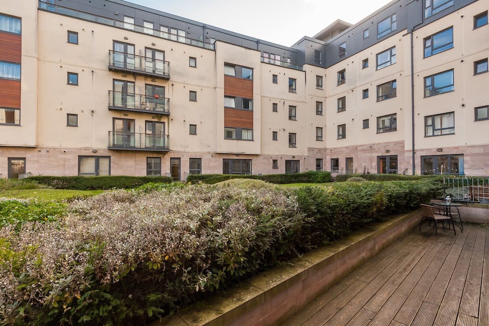 Photo of Outdoor in Tollcross