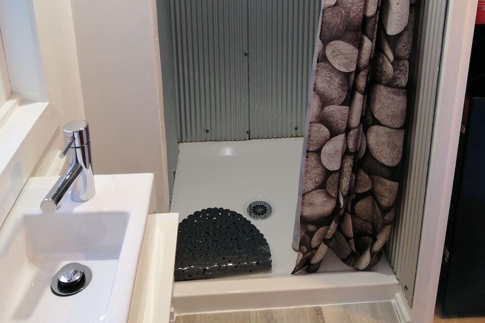 Photo of Bathroom in Ashwick Flat