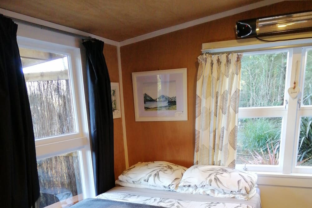 Photo of Bedroom in Ashwick Flat