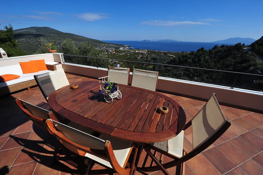 Photo of Patio Balcony in Melissopetra