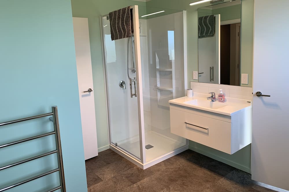 Photo of Bathroom in Te Anau