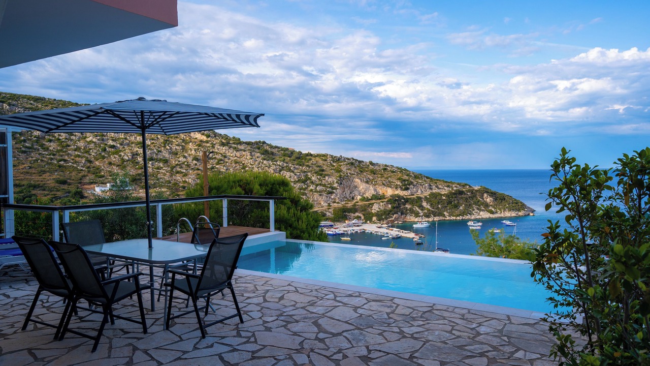 Photo of Patio Balcony in Korithi