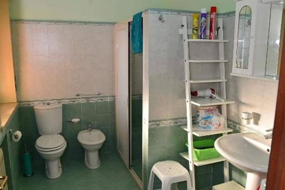 Photo of Bathroom in Villaggio del Pino-Le Ginestre