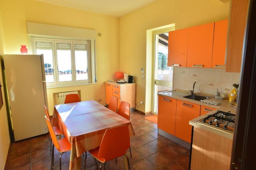 Photo of Kitchen in Villaggio del Pino-Le Ginestre