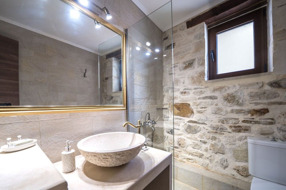 Photo of Bathroom in Panormos