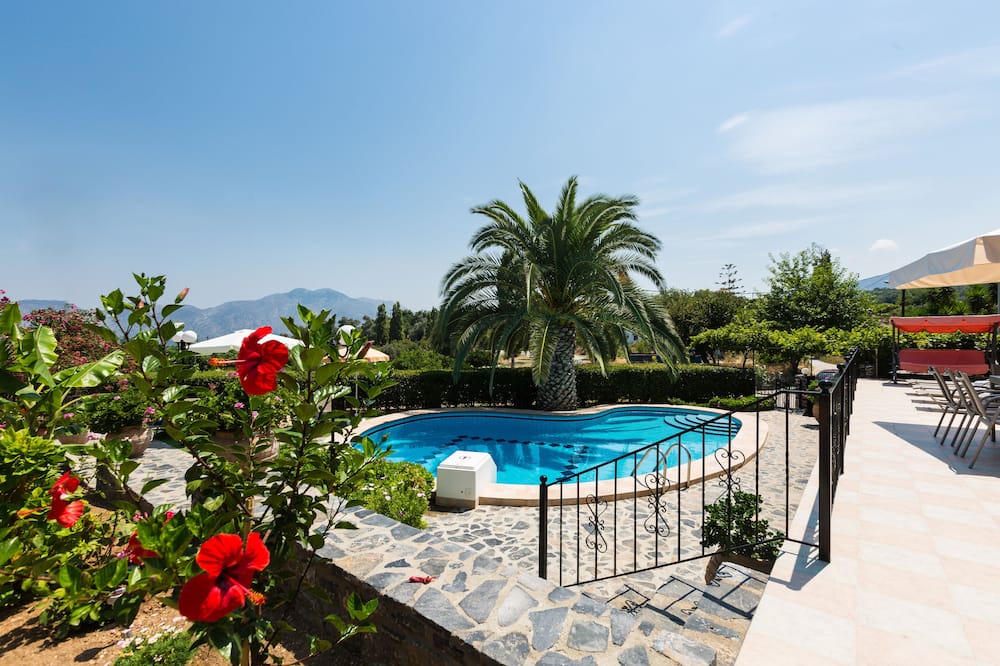 Photo of Outdoor in Melissourgakion