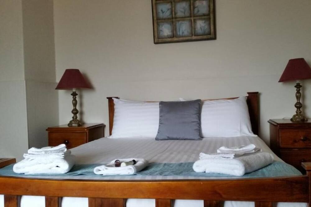 Photo of Bedroom in Deloraine