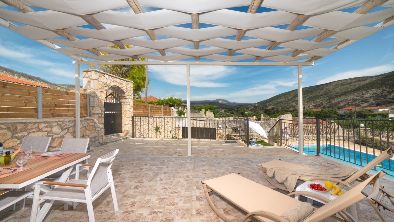 Photo of Outdoor in Anafonitria