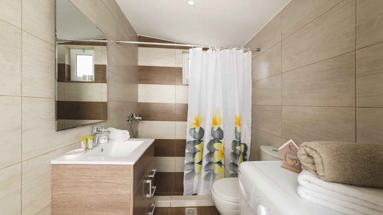 Photo of Bathroom in Anafonitria