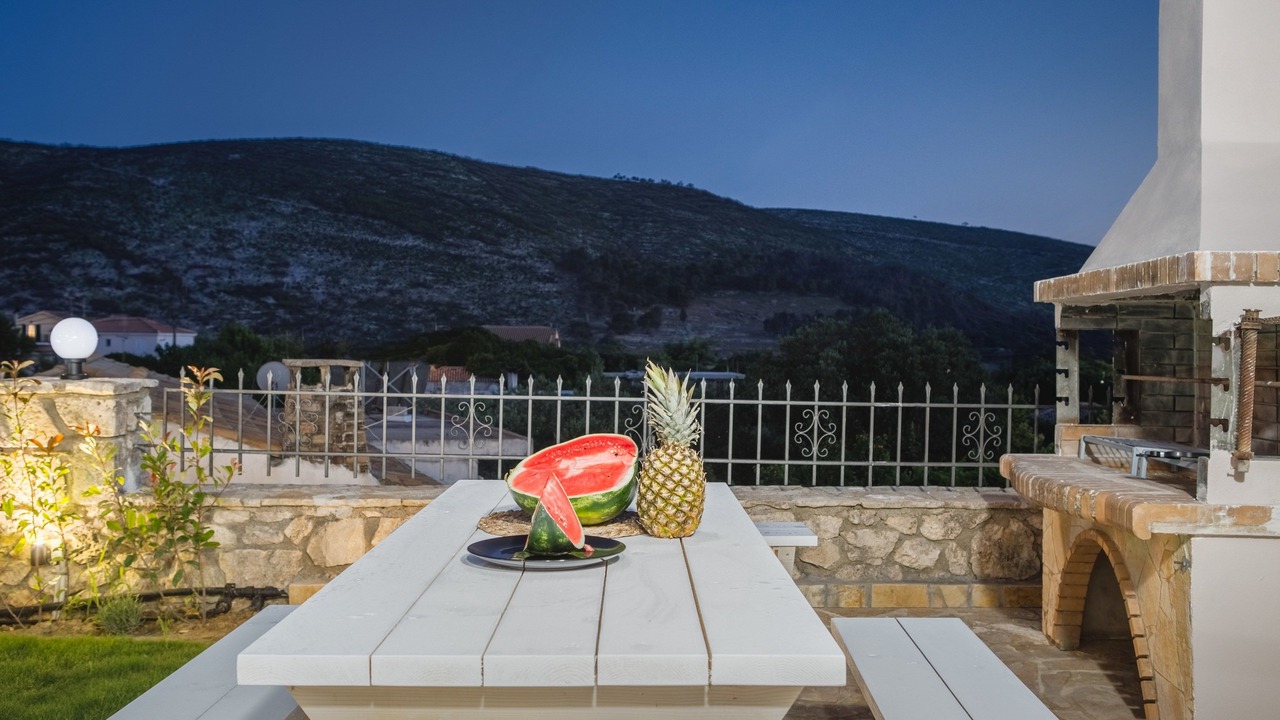 Photo of Outdoor in Anafonitria