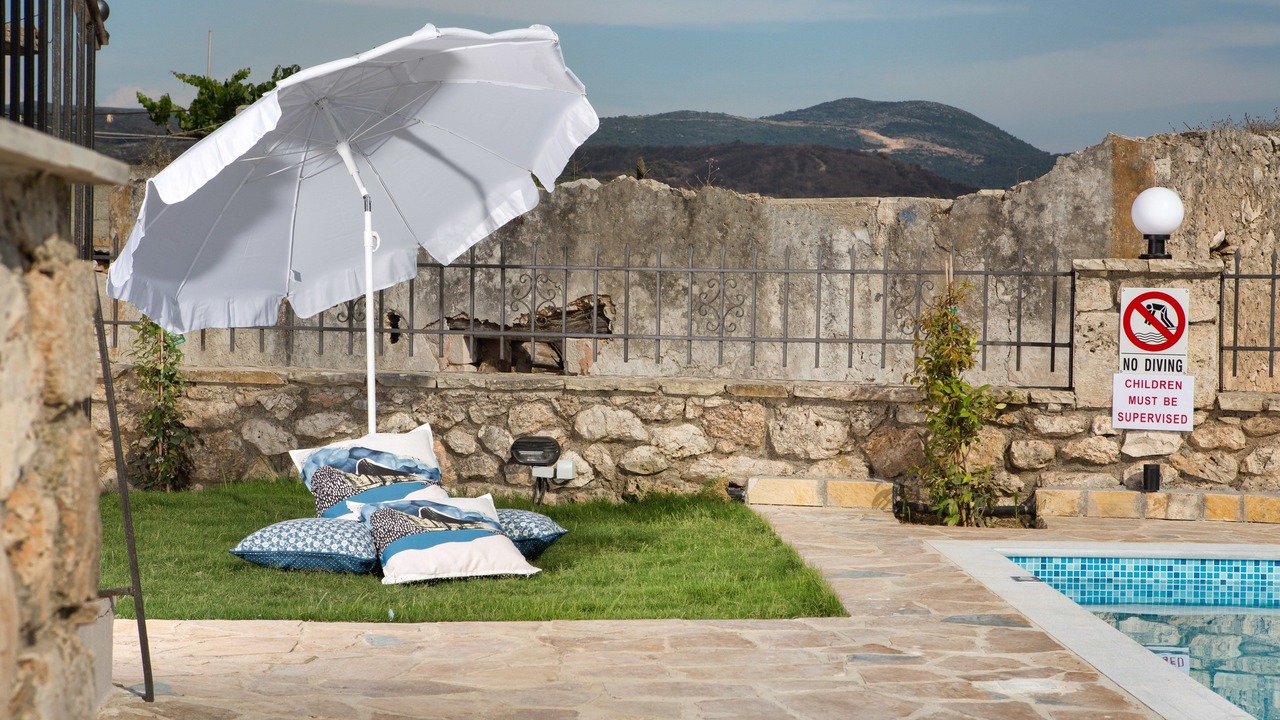 Photo of Outdoor in Anafonitria