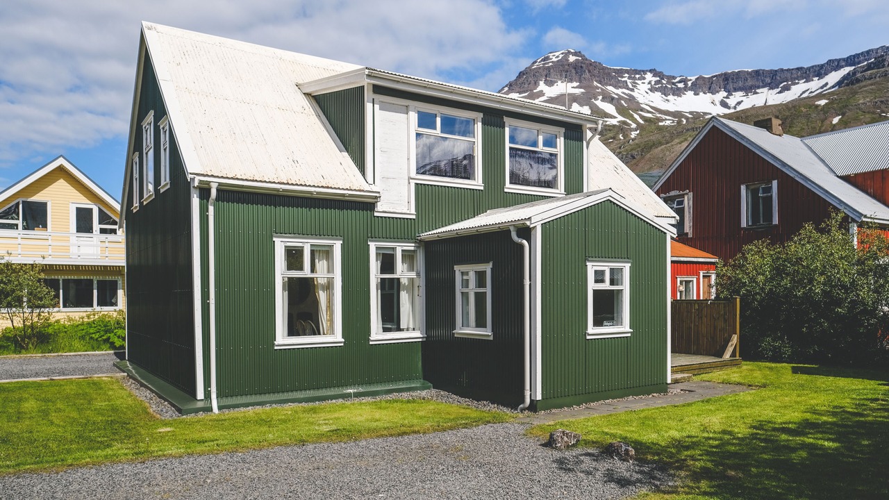 Photo of Buildings in Seydisfjordur