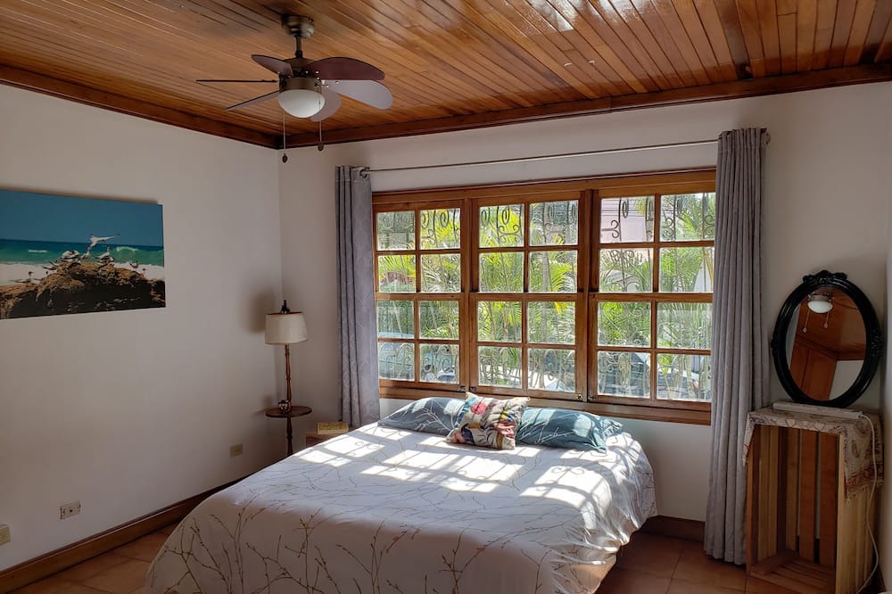 Photo of Bedroom in Barrio Dent