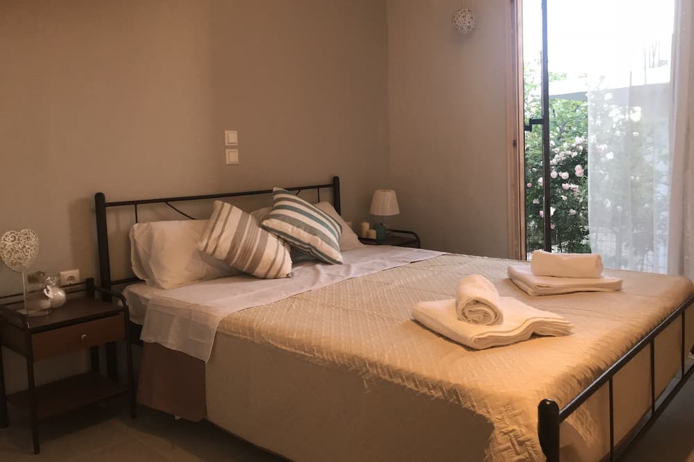 Photo of Bedroom in Drimonas