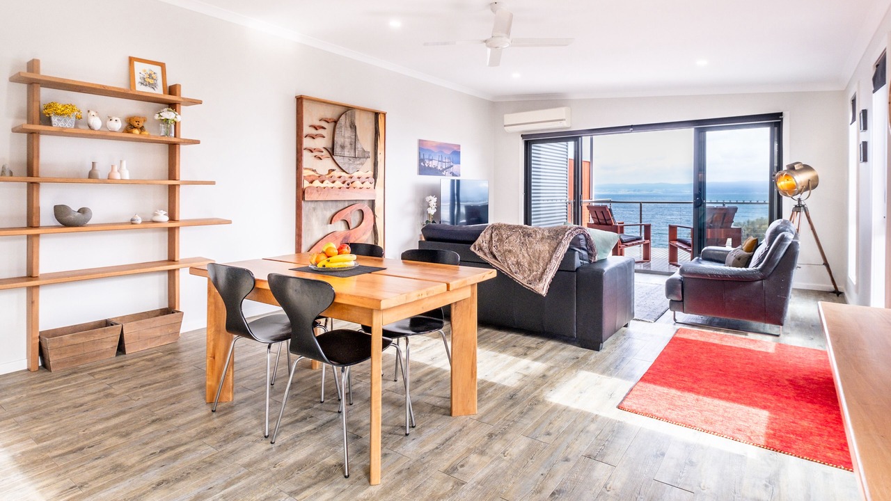 Photo of Livingroom in Coles Bay