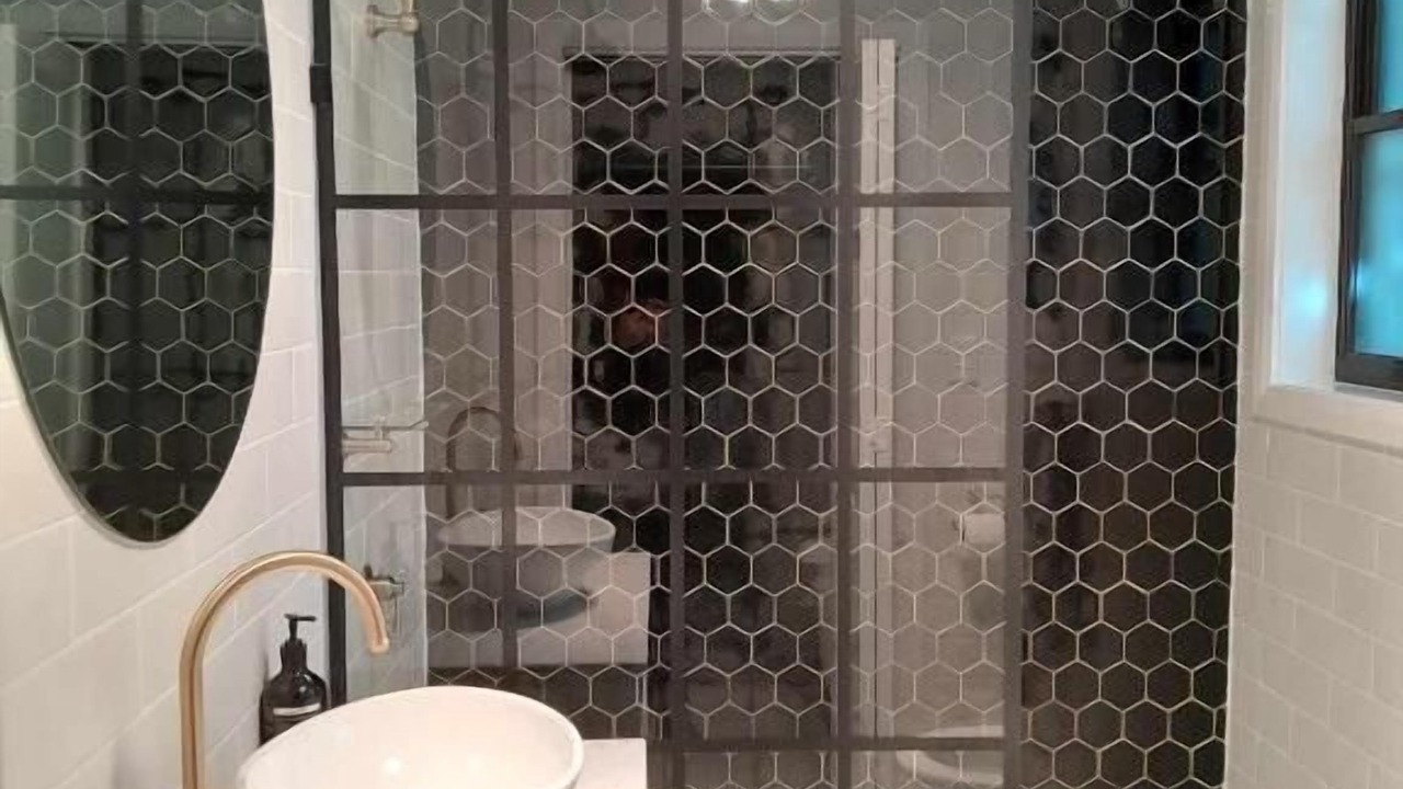 Photo of Bathroom in East Launceston