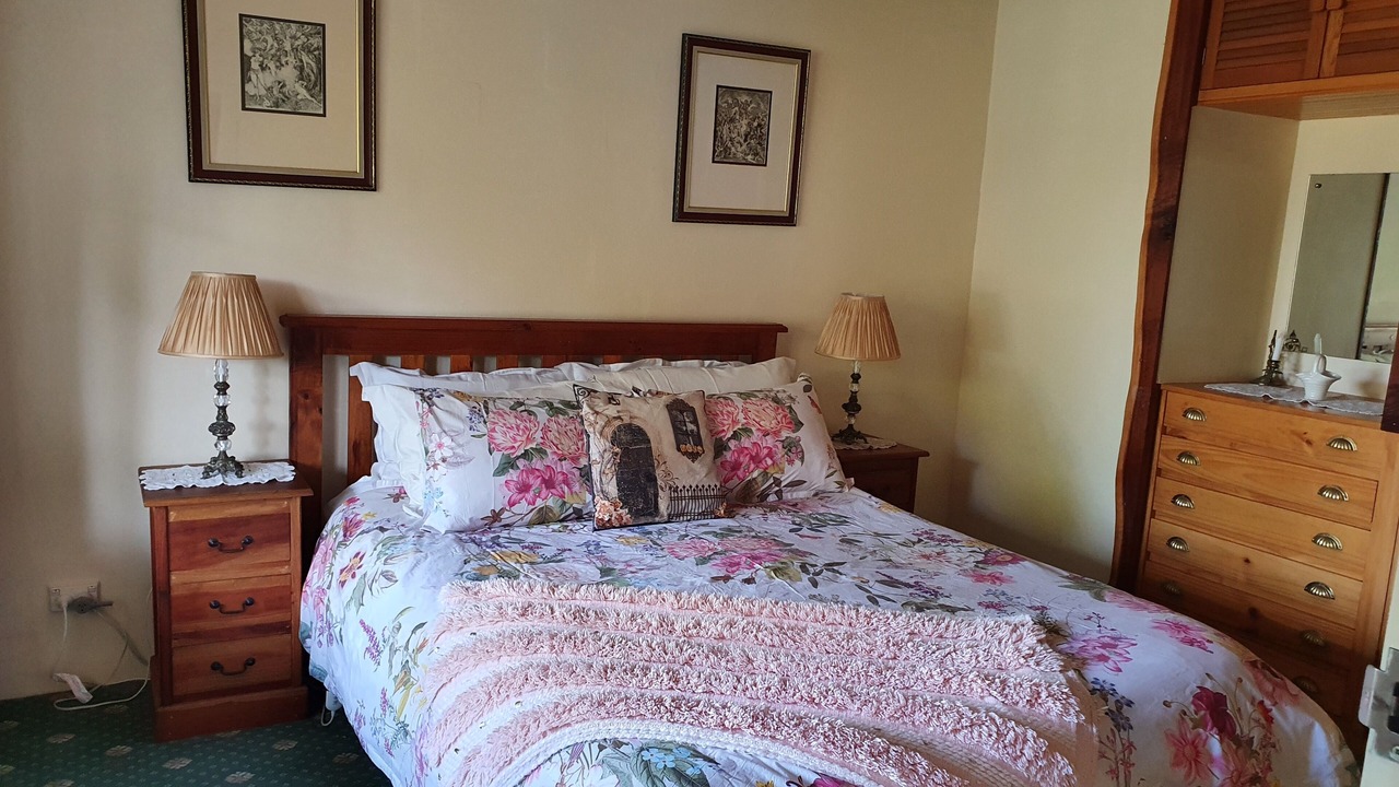 Photo of Bedroom in Swansea