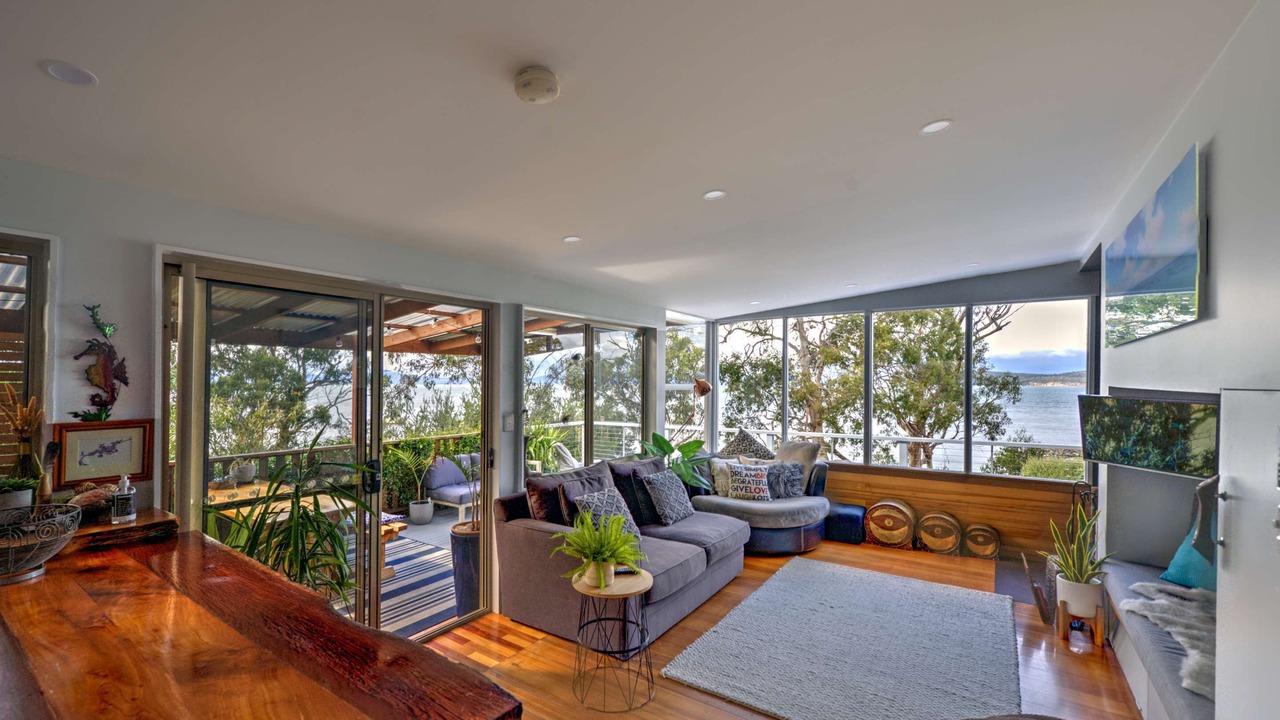 Photo of Livingroom in Primrose Sands