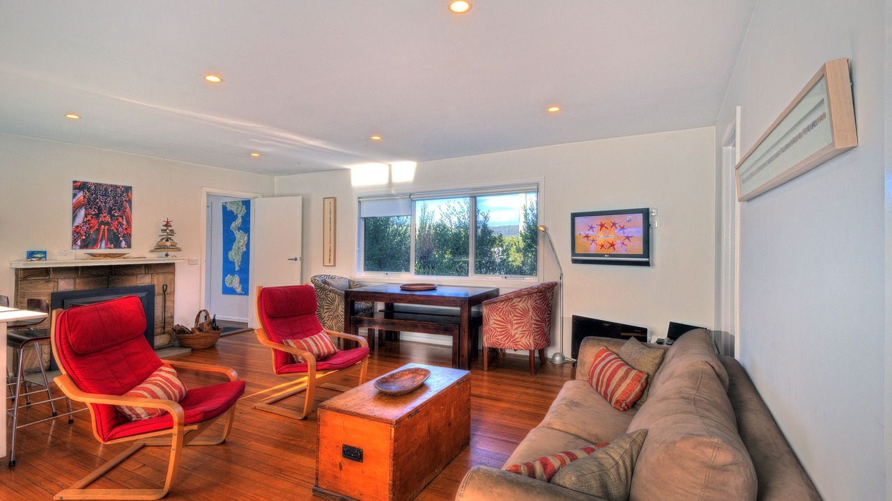 Photo of Livingroom in Coles Bay