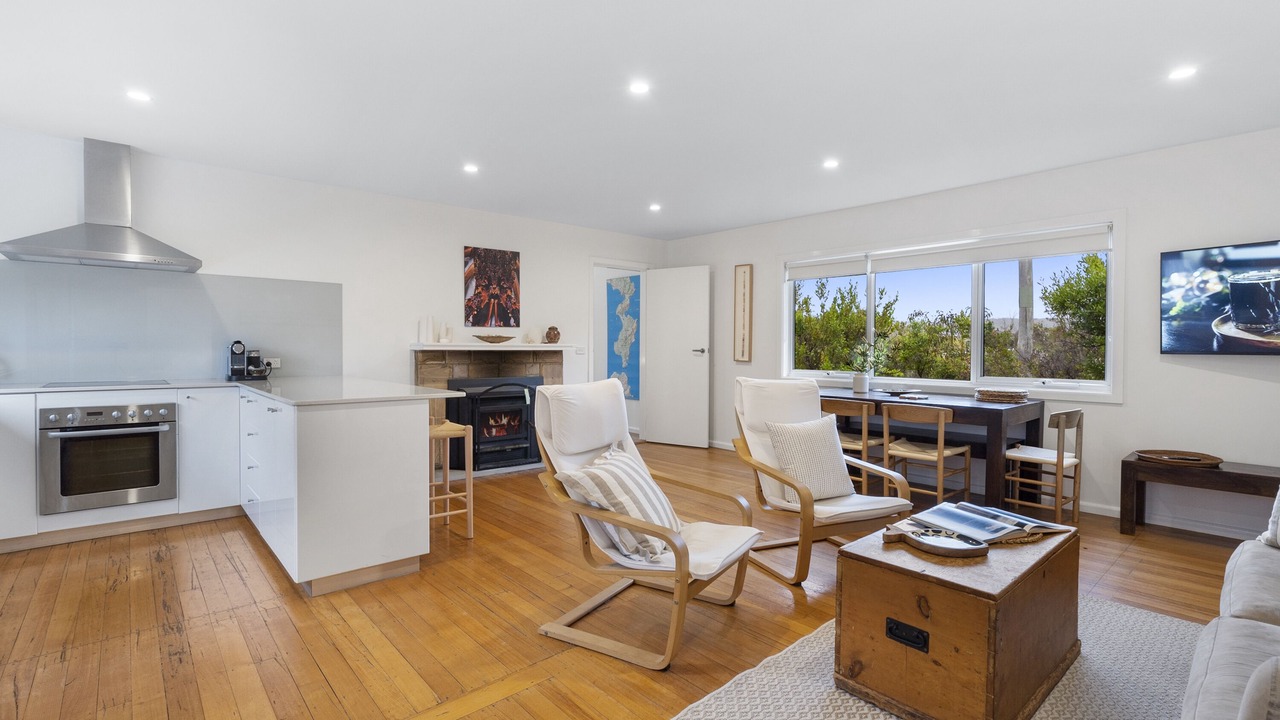 Photo of Livingroom in Coles Bay