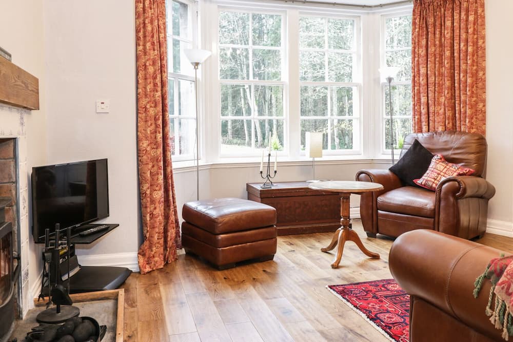 Photo of Livingroom in Melrose
