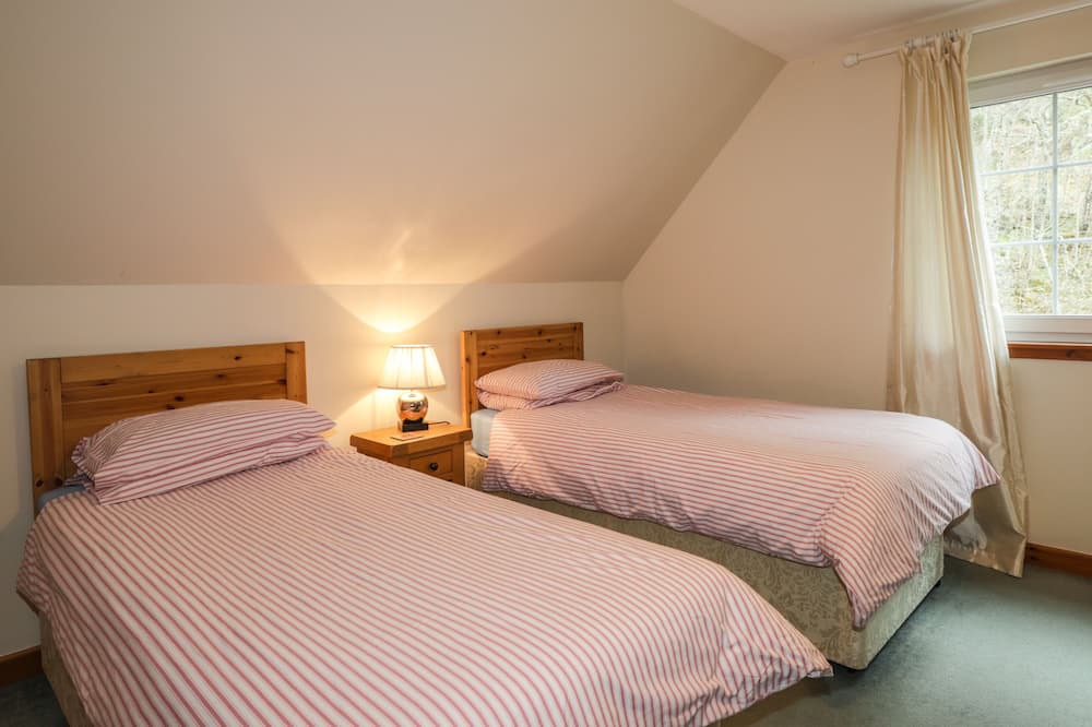 Photo of Bedroom in Strathpeffer