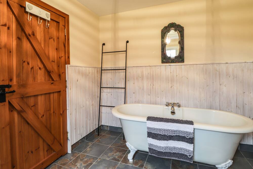 Photo of Bathroom in Strathpeffer
