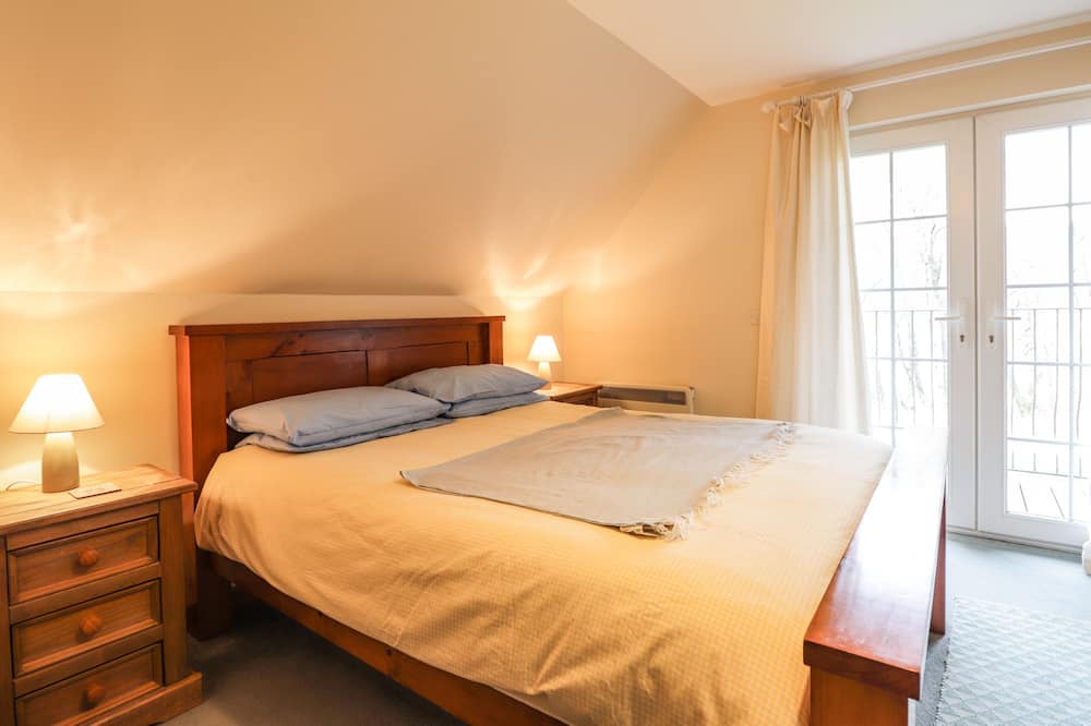 Photo of Bedroom in Strathpeffer