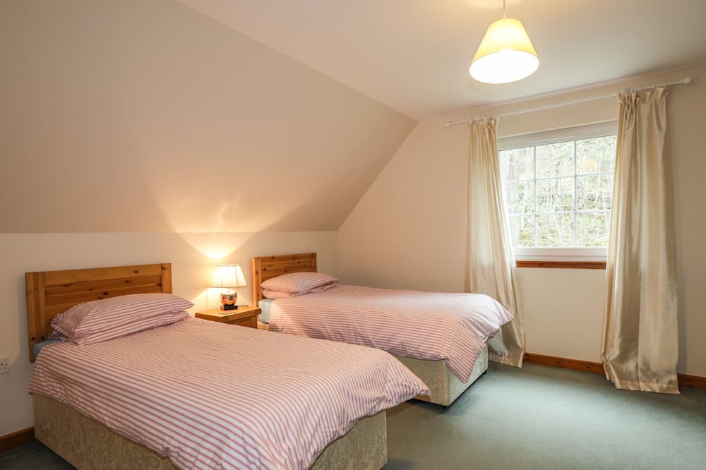 Photo of Bedroom in Strathpeffer