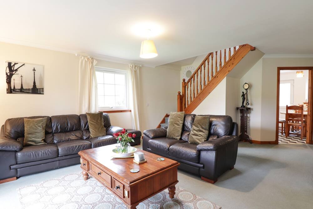 Photo of Livingroom in Strathpeffer