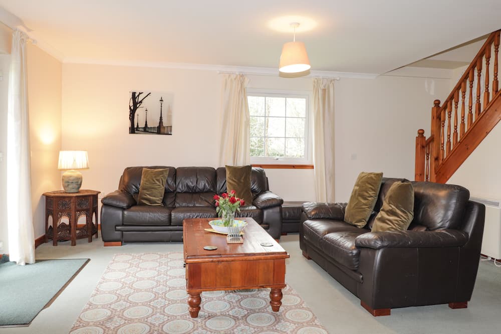 Photo of Livingroom in Strathpeffer