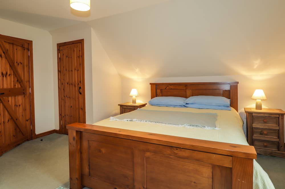 Photo of Bedroom in Strathpeffer