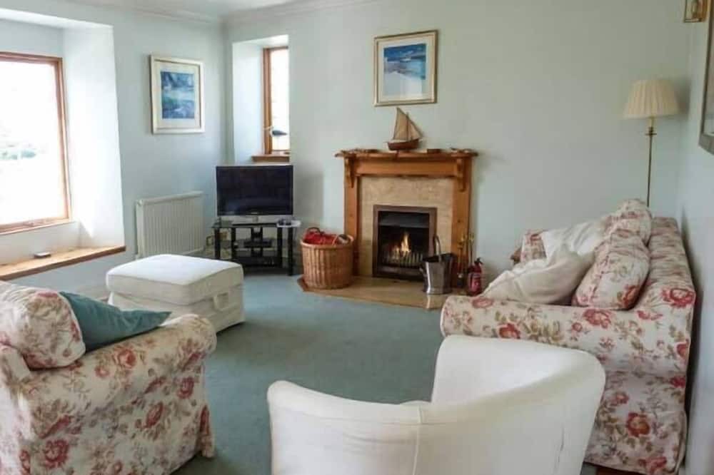 Photo of Livingroom in Ardnamurchan Peninsula
