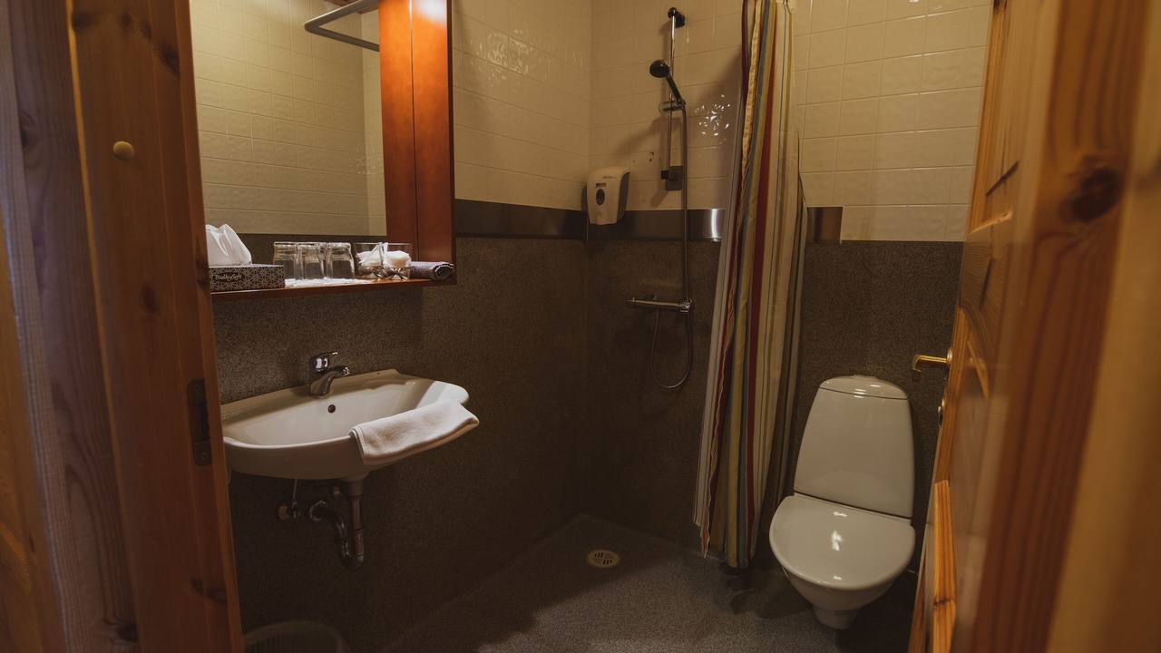 Photo of Bathroom in Djupivogur