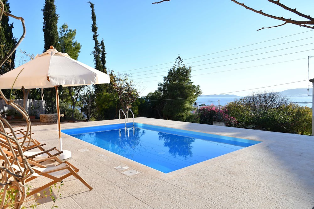 Photo of Outdoor in Agios Emilianos