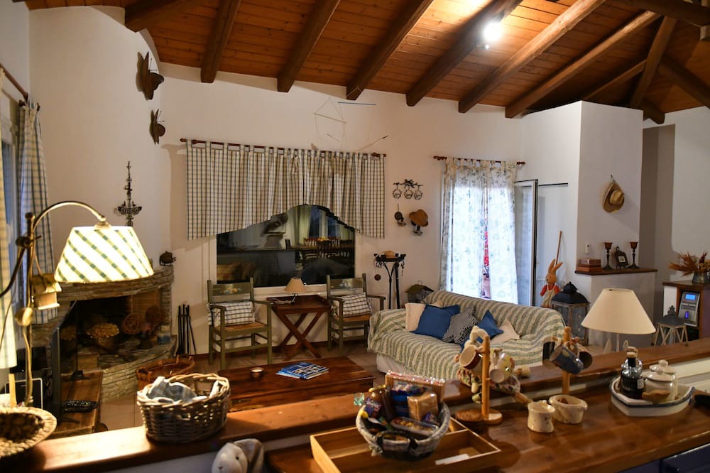 Photo of Others in Agios Emilianos