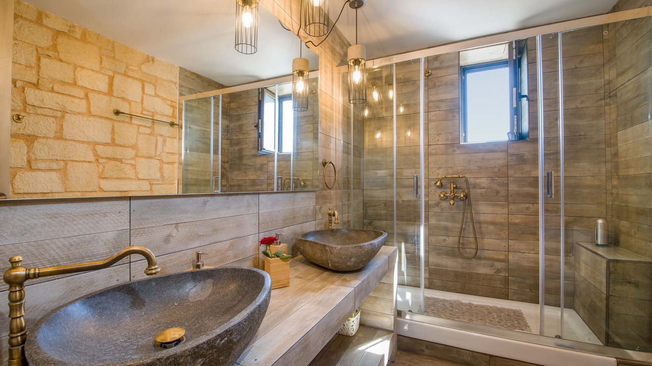 Photo of Bathroom in Kato Stalos