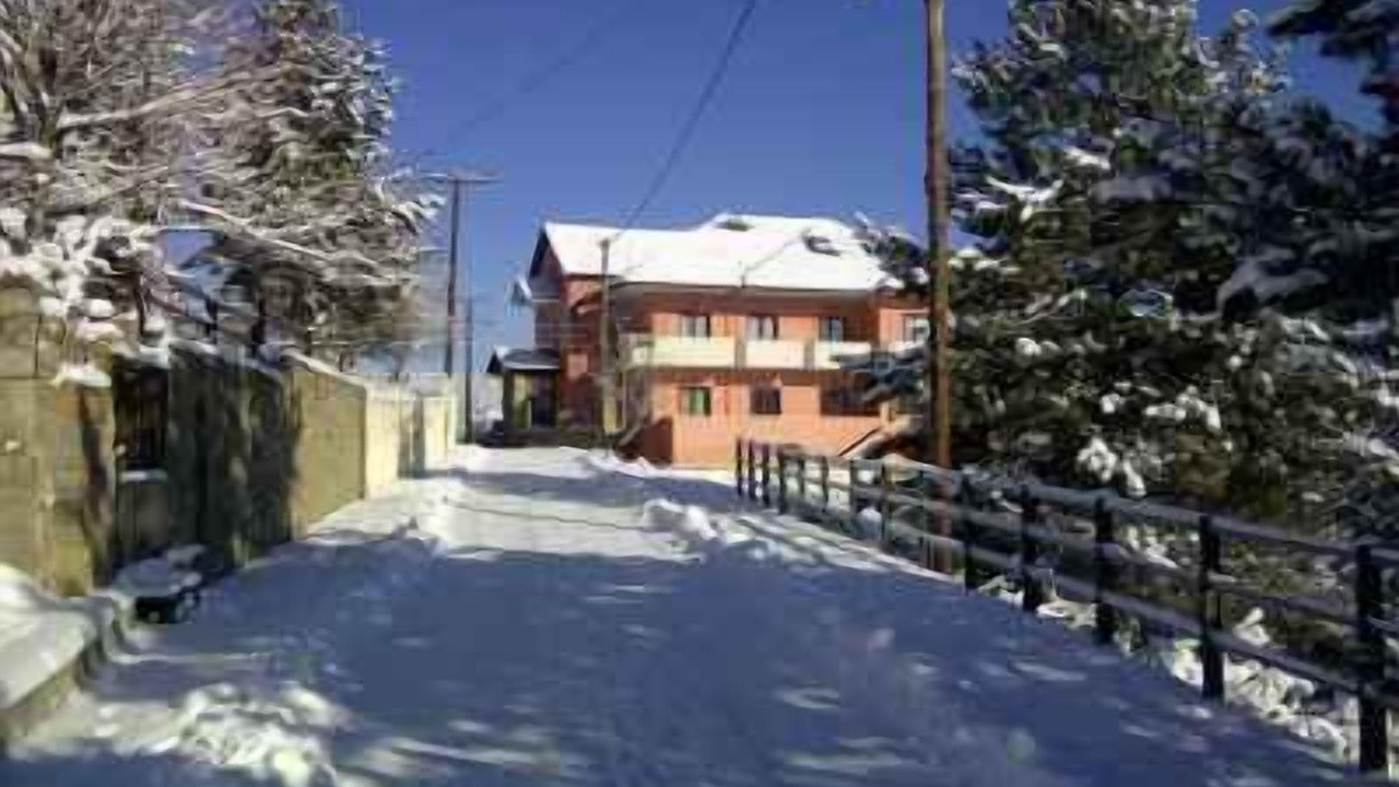 Photo of Outdoor in Smixi