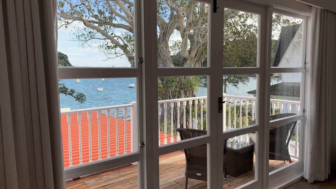 Photo of Bedroom in Russell